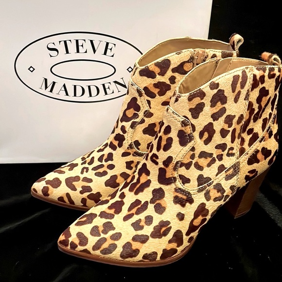 Steve Madden Shoes - STEVE MADDEN LEOPARD PRINT REAL FUR ANKLE BOOTS - 8 1/2 - NEW IN BOX !